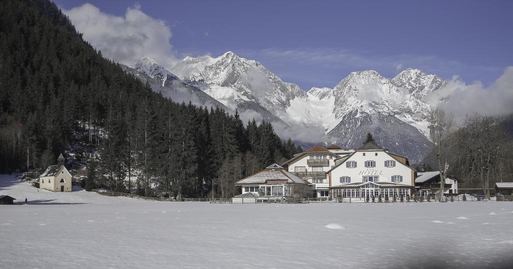 Hotel Bad Salomonsbrunn Anterselva di Mezzo Dış mekan fotoğraf